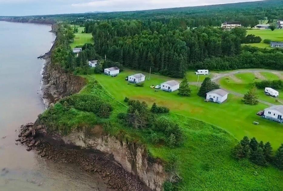 Hebergement Fort Prevel Saint Georges De Malbaie Exterior foto